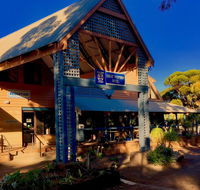 Great Western Travel Village - Rental Cars