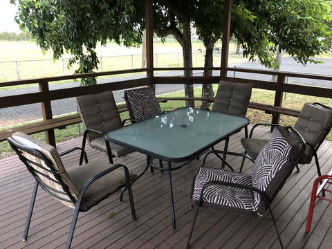 Gumby Gumby Cottage - Rental Cars 2