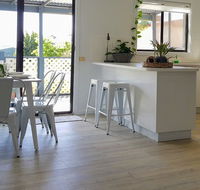 HelloSailor HolidayRental FirePit NBN AppleTV KingBed - Rental Cars