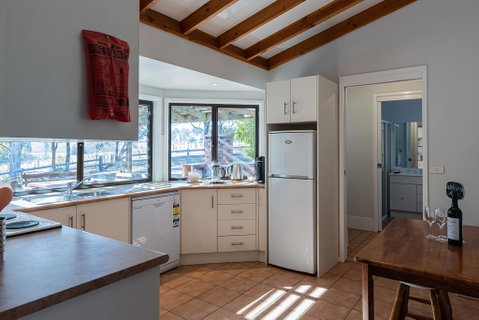 Hermitage Hideaway - Rental Cars 2