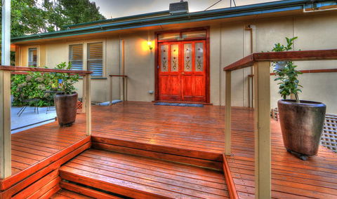 Hillview Oak B&B - Rental Cars 3