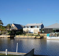 holiday house - Rental Cars