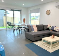 Homely Getaways in New Torquay - Rental Cars