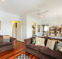 Homely Pembroke On The Park Cottage - Rental Cars