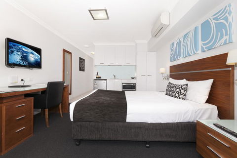 Hotel Chino - Rental Cars 1