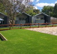 Jaspers Cabins - Rental Cars