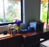 Kangaroo Hill Studio - Rental Cars