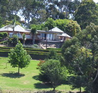 Kiah Country Gardens BB - Rental Cars