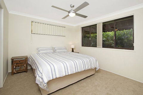 KINGSCLIFF HOLIDAY HOME ON THE HILL - SYD'S VIEW - Rental Cars 1