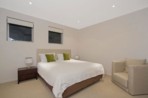 KINGSCLIFF OCEAN VIEW TERRACE BY THE FIGTREE 5 - Rental Cars 3