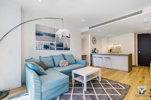 KOZYGURU FORTITUDE VALLEY HOLIDAY STYLE 2 BED APT FREE PARKING QFV211-1601 - Rental Cars 0