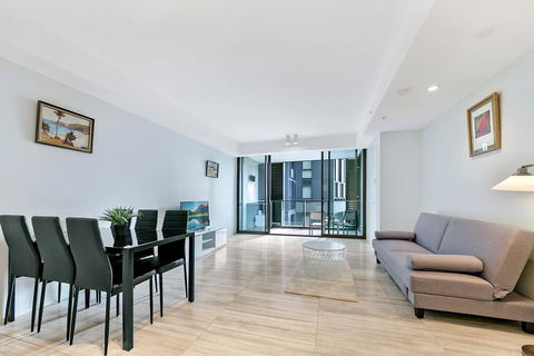 KOZYGURU HAYMARKET SYDNEY CITY VIEW 2 BED STUNNING APT NHA178-1206 - Rental Cars 3