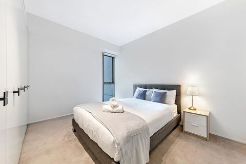 KOZYGURU HAYMARKET SYDNEY CITY VIEW 2 BED STUNNING APT NHA178-1206 - Rental Cars 2