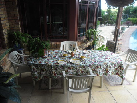 La Lagoon B&B - Rental Cars 1