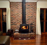 La Sila Homestead on Marrowbone - cutest cottage in the Hunter with killer views - Rental Cars