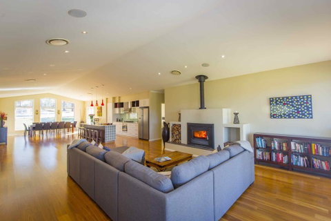 Lacuna Retreat - Rental Cars 1