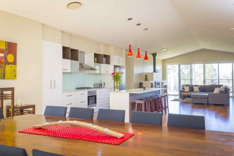 Lacuna Retreat - Rental Cars 2