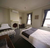 Latrobe Art Apartments - Rental Cars