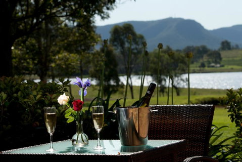 Leisure Inn Pokolbin Hill - Rental Cars 1