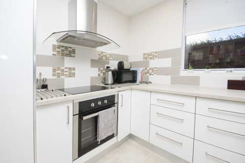 Luxury Executive Apartment - Rental Cars 3