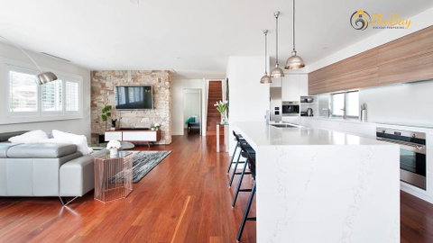 Luxury In Corlette - 4 Drungall Ave - Rental Cars 0