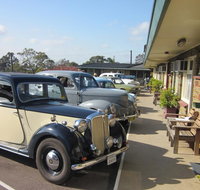 Maitland City Motel - Rental Cars