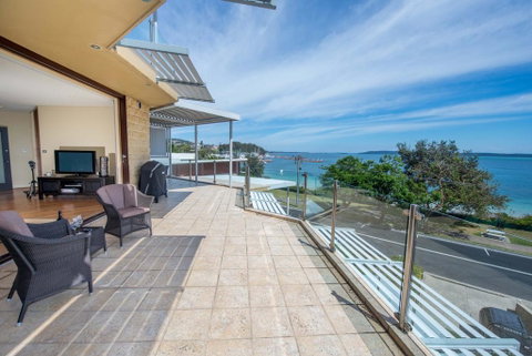Mariners Rest Unit 3 - Nelson Bay - Rental Cars 2