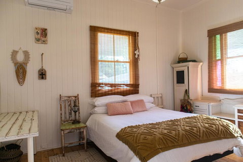 Meringandan Holiday Accommodation - Rental Cars 0