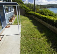 Mick's Apartment - Seal Rocks beachfront - Rental Cars