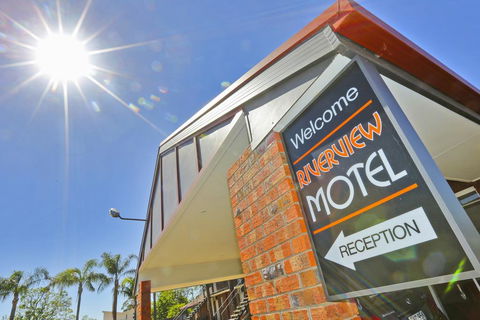 Mildura Riverview Motel - Rental Cars 0