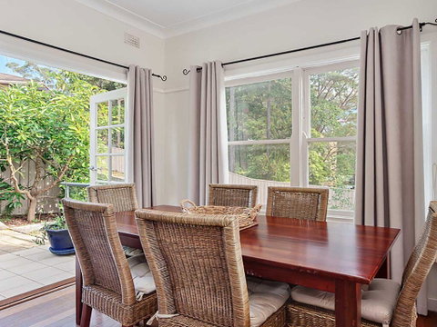 Mon Reve' 4A Tallean Road - Pet Friendly Three Bedroom Property With Air Conditioning - Rental Cars 3