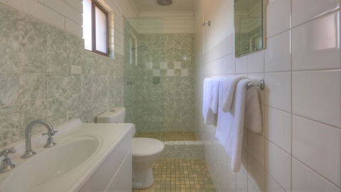 Motel Meneres - Rental Cars 3