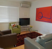Mt.Lawley Superb 2 BR location Comfort style 3 - Rental Cars