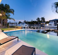 Mulloka Villa. Sunshine Coast Minyama - Rental Cars