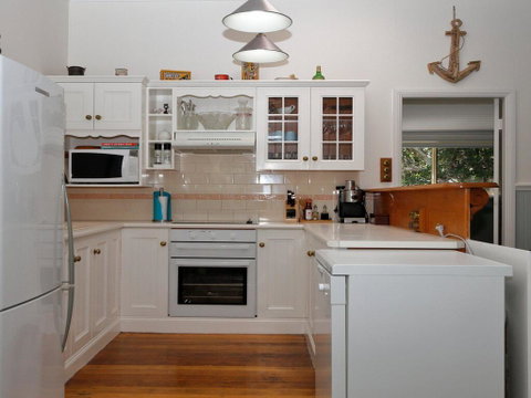Myall Riverfront Home - Rental Cars 3