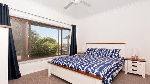 Nelson Bay Getaway 59 - Rental Cars 3
