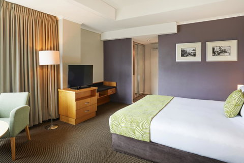Novotel Perth Langley - Rental Cars 35