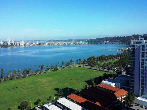 Novotel Perth Langley - Rental Cars 44