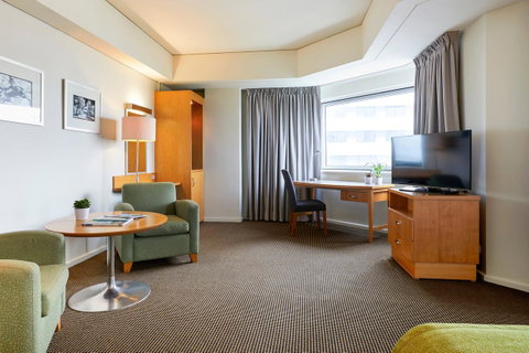 Novotel Perth Langley - Rental Cars 24