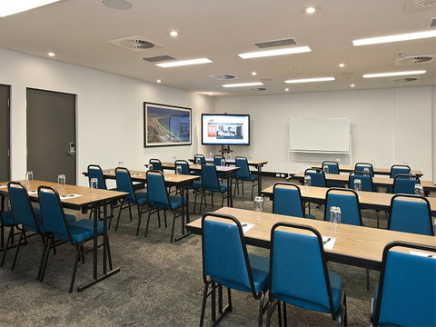 Quest Rockingham - Rental Cars 7