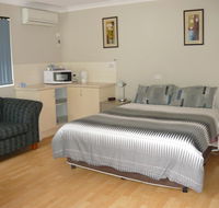 Albany Apartments - Rental Cars