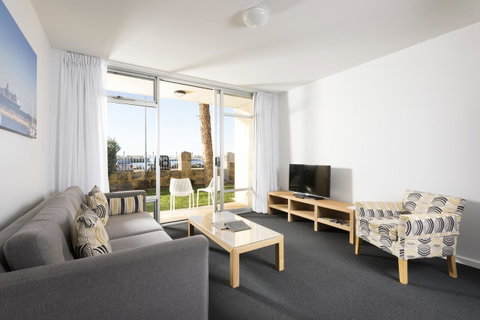 Be. Fremantle - Rental Cars 4