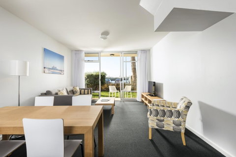 Be. Fremantle - Rental Cars 2