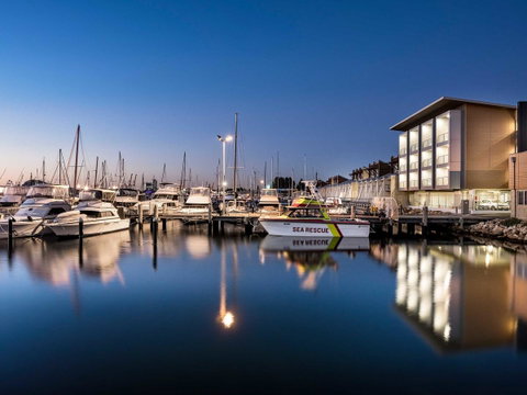 Be. Fremantle - Rental Cars 18