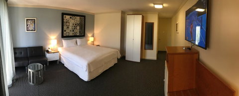 Sullivans Hotel - Rental Cars 22