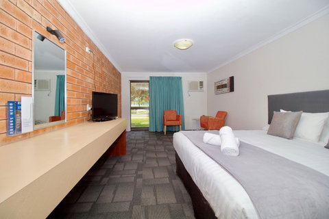 Hotel Clipper - Rental Cars 15