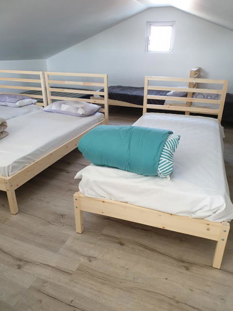 DIANELLA Budget Rooms Happy Place To Stay - Rental Cars 20