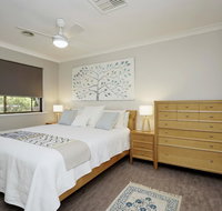 Marcus Villa Booragoon - Rental Cars