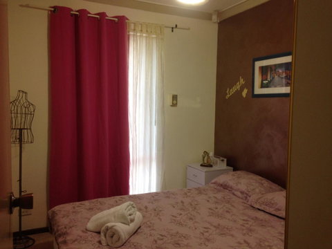 â˜… Stylish Family Home! â˜… - Rental Cars 13