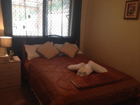 â˜… Stylish Family Home! â˜… - Rental Cars 11